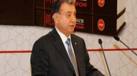 AMEA prezidenti şikayətləndi