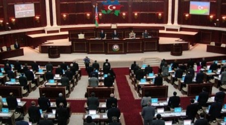 Deputatlarımız "Soma qurbanları" üçün pul yığırlar - SİYAHI