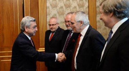 Sarkisyan həmsədrlərlə görüşdü - FOTO