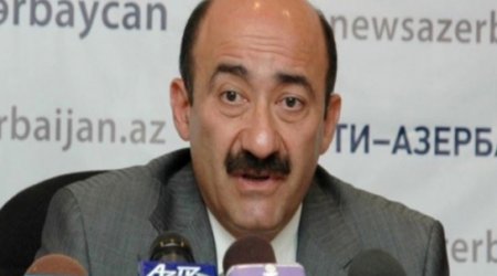 Aktyorlar nazirə qarşı