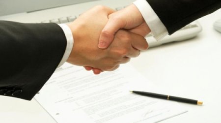 ARDNŞ “Rosneft”lə ikitərəfli saziş imzalayıb