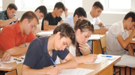 Ali təhsil ocaqları niyə savadlı tələbə yetişdirmir? - ARAŞDIRMA