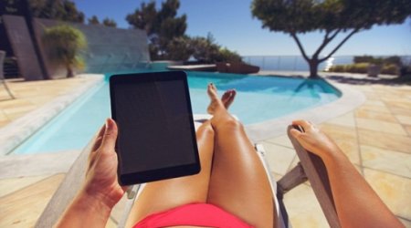 Affluent people are more likely to suffer skin and thyroid cancer