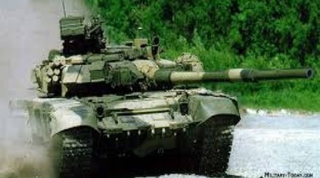 Russia offers more tanks to Azerbaijan after selling 100