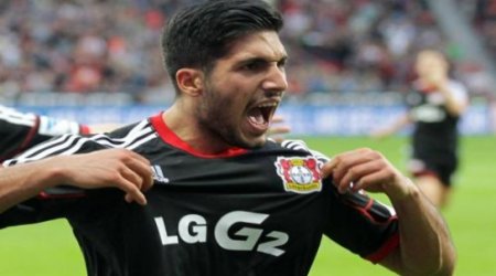 “Liverpul”dan türk futbolçuya rəsmi təklif