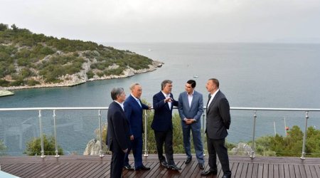 İlham Əliyev “Türk düyünü”ndə - FOTOLAR