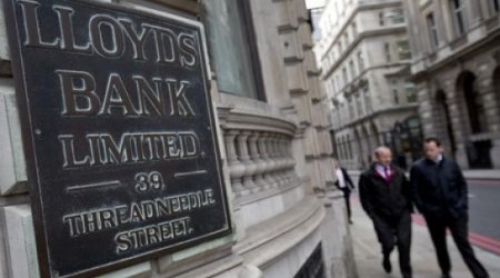 Lloyds quits Russian oil loan deal to avoid government embarrassment
