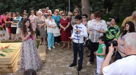 Баку отмечает 215-летие Пушкина – ФОТО