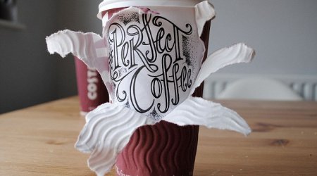 Artist uses paper coffee cups for stunning creations - PHOTO