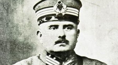 Имя, вычеркнутое из истории Карса - Комментарии