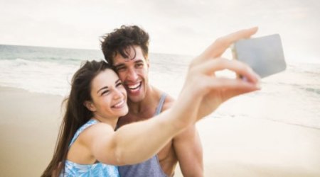 What a 'relfie' reveals about your relationship