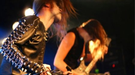 Headbanging brain injury warning