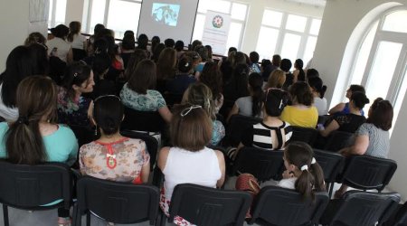 100 intellektual qadına sertifikat verildi - FOTOLAR