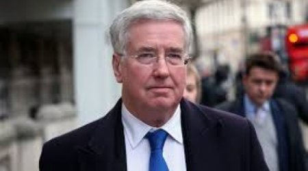 Southern Corridor on agenda as Fallon visits Azerbaijan