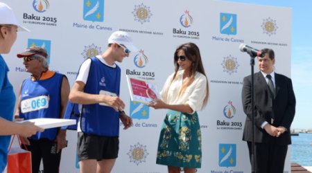 Mehriban Əliyeva Kannda mükafat verdi - FOTOLAR