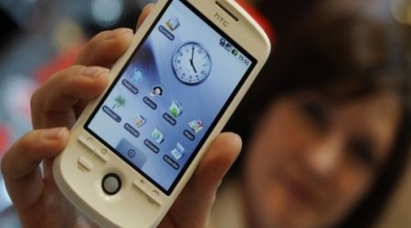 Naked selfies extracted from 'factory reset' phones