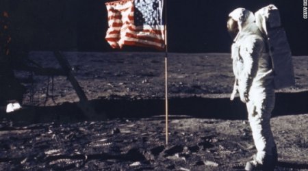 U.S. reveals secret plans for '60s moon base