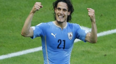 Paper Round: Cavani to United speculation intensifies