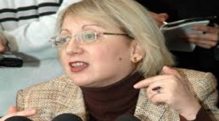EU calls on Azerbaijan to respect activist's rights