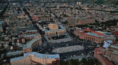 Yerevanda böyük mitinq başlayır