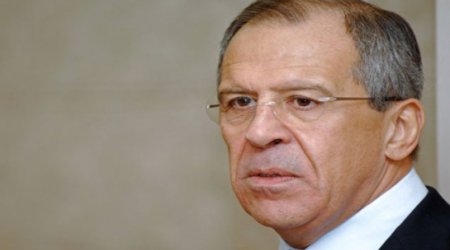 Lavrov Yanukoviçin müdafiəsinə qalxdı