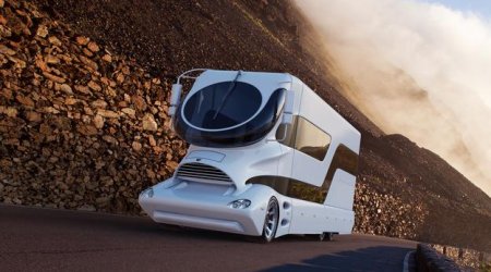 The eleMMent Palazzo, a $3m land yacht - PHOTO