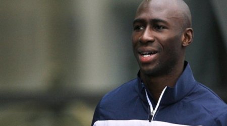 Manchester City confirm £32m Mangala capture