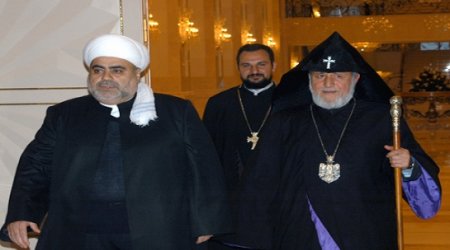 Azerbaijan’s Muslim leader replies to Armenian catholicos