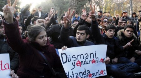 Couple hospitalized after self-immolation outside Aliyev's office