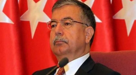 Turkish national defense minister arrives in Nakhchivan