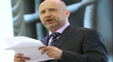 Spiker: "Avropaya, NATO-ya qarşı müharibə gedir"