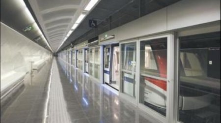 "Baku Metro" signs contract with French company