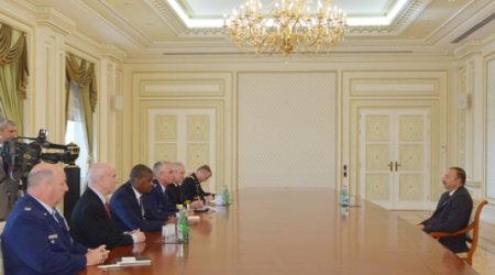 US transportation commander visits Azeri president