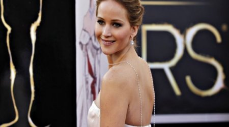 Nude photos of Jennifer Lawrence leaked online by hacker