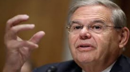 Ukraine crisis: US senators urge arms 'to fight Russia'