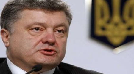 Poroşenko Azərbaycanla bağlı işçi qrupu ləğv etdi