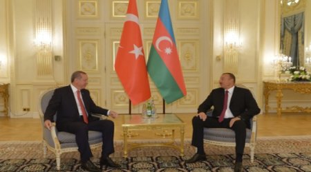 Erdoğan hails bilateral ties during visit to Azerbaijan