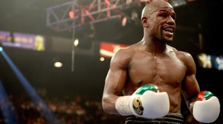 Mayweather accused of 'battering, blackmailing and threatening to shoot' ex - PHOTO