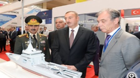 Azerbaijan shows off arms industry at country's first weapons show