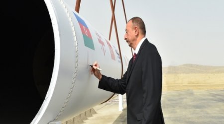 Azerbaijan breaks ground on gas corridor to Europe