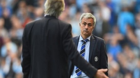 Manuel Pellegrini criticises 'small team' Chelsea after draw