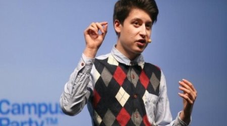 Yahoo prodigy Nick D'Aloisio opts to go to university
