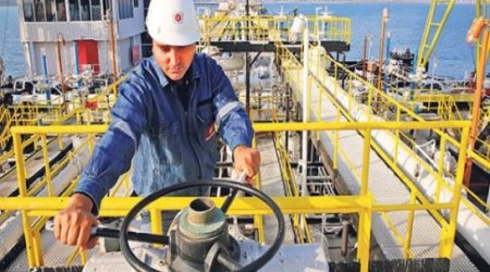 Turkey buys less natural gas from Azerbaijan