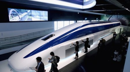 World’s Fastest Train Plan Boosted as Risk Drops: Japan Credit