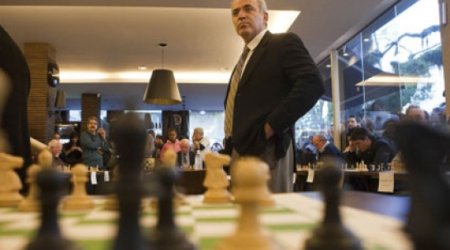 Kasparov İŞİD-dən danışdı