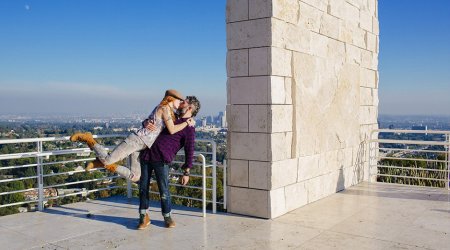 Around the world in kisses - PHOTO