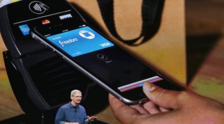 Apple’s IPhone Pay System Casts Shadow on PayPal Spinoff