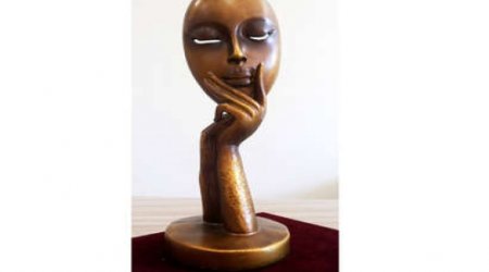 В Азербайджане учреждена "Премия имени Башира Сафароглу"