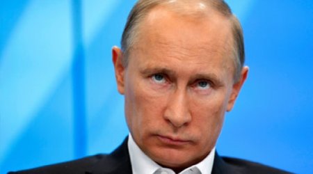 Putin Qərb ölkələrini "axmaqlıqda" ittiham etdi - Sərt sözlər