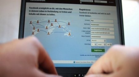 Facebook Readying App for Anonymous Sharing